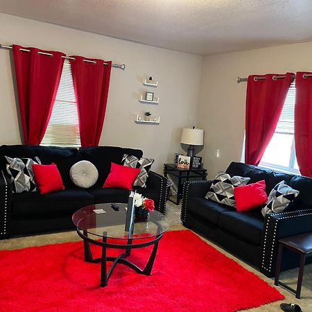 Cozy 1 Bed ~ Close To Soaring Eagle And Downtown Mount Pleasant Bagian luar foto