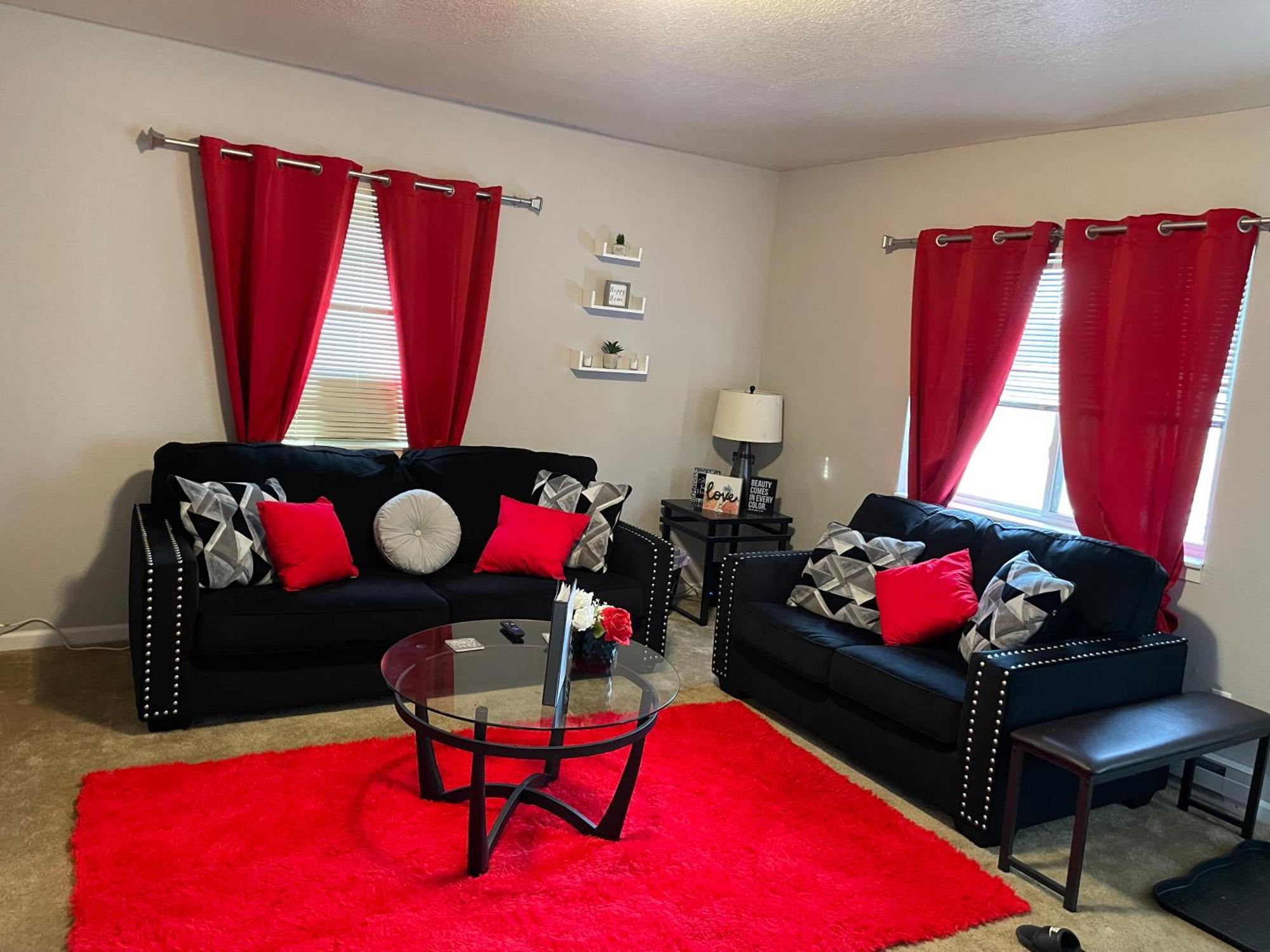 Cozy 1 Bed ~ Close To Soaring Eagle And Downtown Mount Pleasant Bagian luar foto